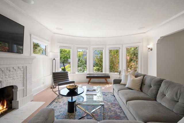1308 Montero Avenue, Burlingame CA: https://media.crmls.org/mediaz/92fd873f-1088-4eed-86bd-7ac0c555c179.jpg