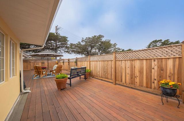 3093 Salinas Avenue, Marina CA: https://media.crmls.org/mediaz/92fdd42d-c750-45c9-87ff-dcbab3cc9967.jpg