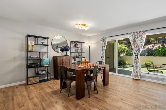 12007 Caminito Campana, San Diego CA: https://media.crmls.org/mediaz/92fe1540-3c97-40f9-b1e0-59dd9106e8af.jpg
