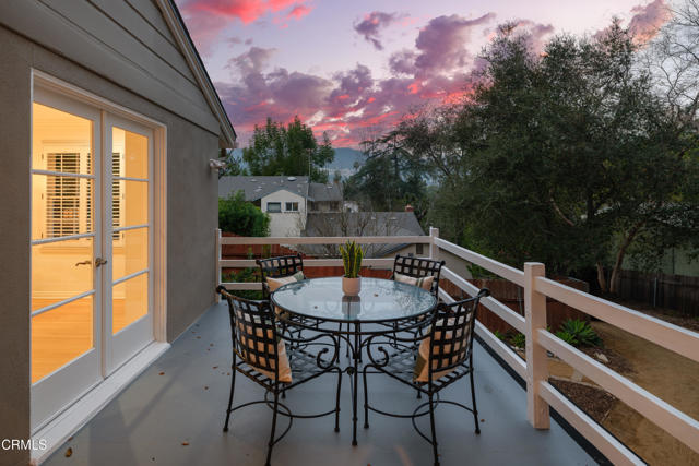 Detail Gallery Image 11 of 74 For 3232 Vickers Dr, Glendale,  CA 91208 - 3 Beds | 2 Baths