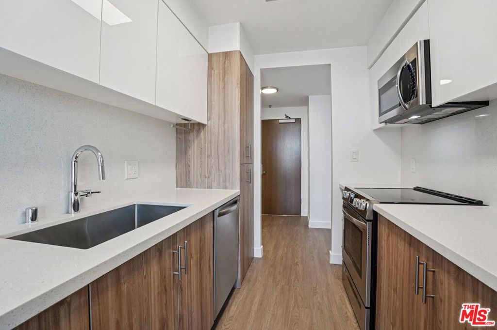 MLS #25607067 image #5