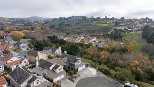 559 Topley Court, Vallejo CA: https://media.crmls.org/mediaz/930321c7-4d13-47fa-85a6-00d5234fe50a.jpg