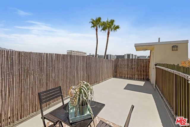 123 S Clark Drive, West Hollywood CA: https://media.crmls.org/mediaz/930357a7-0983-448c-8aaf-e86d1b176d66.jpg