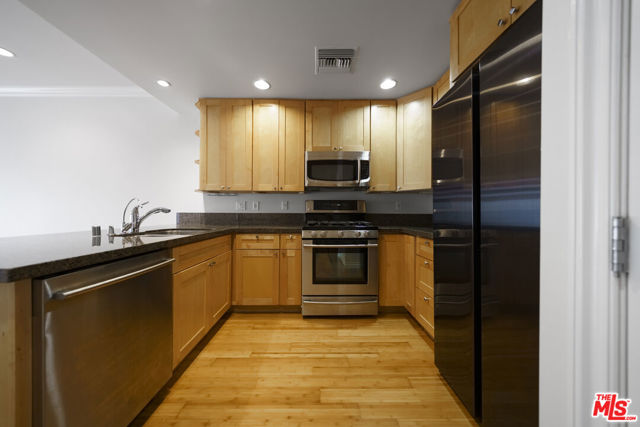 3061 W 12th Place, Los Angeles CA: https://media.crmls.org/mediaz/9305fdd7-9989-4ed0-b240-634c9d3122df.jpg