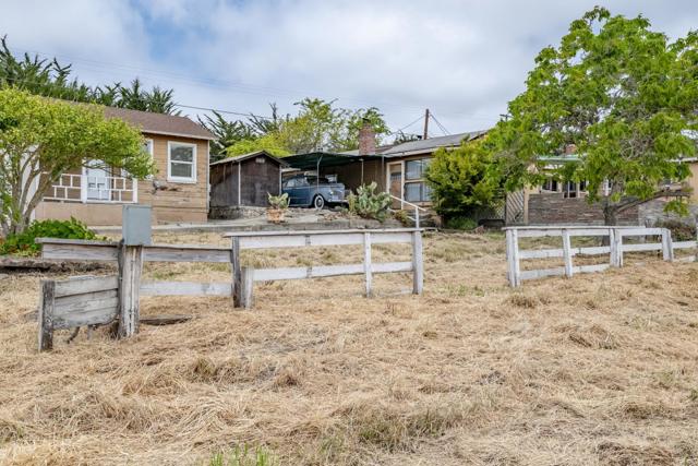 137 Whiting Road, Watsonville CA: https://media.crmls.org/mediaz/93066d93-5a48-4431-bb21-5824f90453c2.jpg