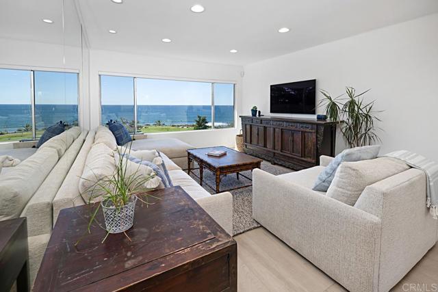 Detail Gallery Image 12 of 34 For 155 15th St #21,  Del Mar,  CA 92014 - 1 Beds | 1 Baths