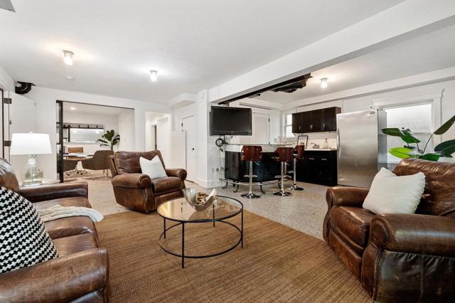 1308 Montero Avenue, Burlingame CA: https://media.crmls.org/mediaz/9307b239-e4ec-42c0-8081-b1b1bda7b247.jpg