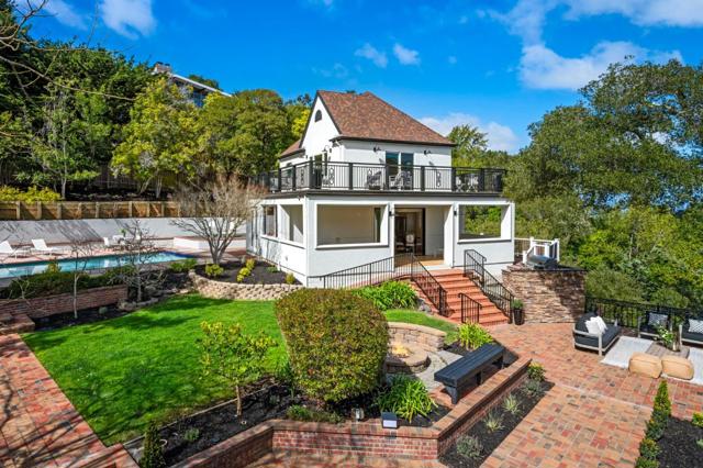 760 Chateau Drive, Hillsborough CA: https://media.crmls.org/mediaz/93087a9b-16ff-4c9c-83f9-835659ed0bdb.jpg