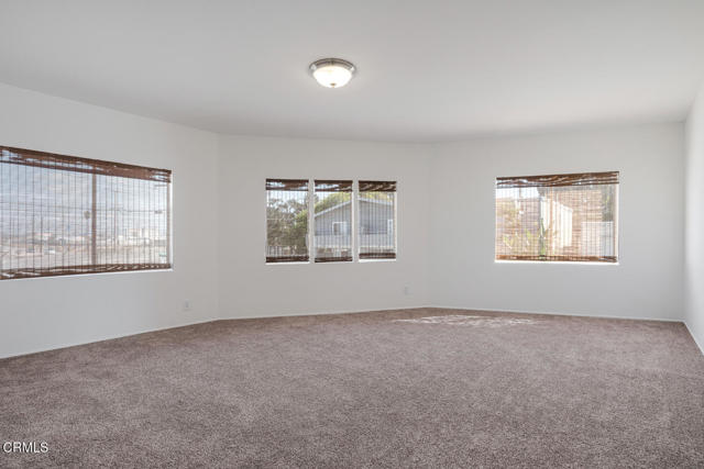 Detail Gallery Image 14 of 40 For 387 389 Highland Dr, Oxnard,  CA 93035 - 4 Beds | 2 Baths