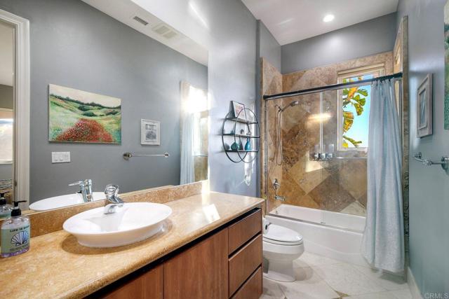 Detail Gallery Image 34 of 68 For 28521 Gladstone Ct, Escondido,  CA 92026 - 3 Beds | 3/1 Baths