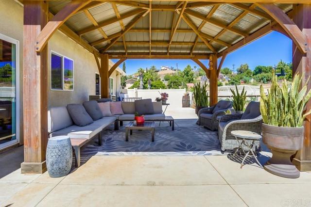 11541 Westhill, Lakeside CA: https://media.crmls.org/mediaz/930afd31-bca6-4a92-bdc5-09569482d016.jpg