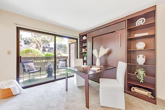 2140 Santa Cruz Avenue, Menlo Park CA: https://media.crmls.org/mediaz/930bee93-60e8-4712-8760-672750ae92ba.jpg