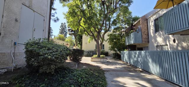 Detail Gallery Image 34 of 46 For 5700 Etiwanda Ave #123,  Tarzana,  CA 91356 - 3 Beds | 2 Baths