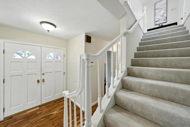 4957 New Compton Court, San Jose CA: https://media.crmls.org/mediaz/931099a8-d22e-4644-9a26-2e2eab364281.jpg