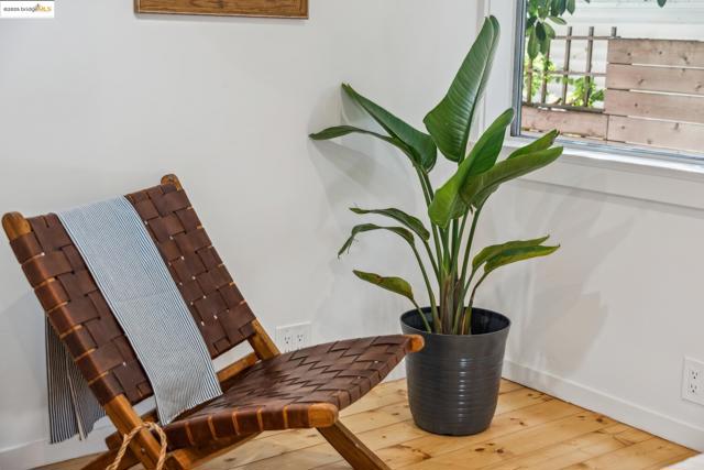 1310 Grizzly Peak Blvd, Berkeley CA: https://media.crmls.org/mediaz/9310ba93-4dd4-42ef-ae93-3e805b9aa1ba.jpg