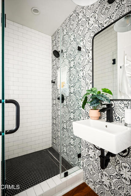 Detail Gallery Image 37 of 45 For 1640 N Altadena Dr, Pasadena,  CA 91107 - 3 Beds | 2 Baths