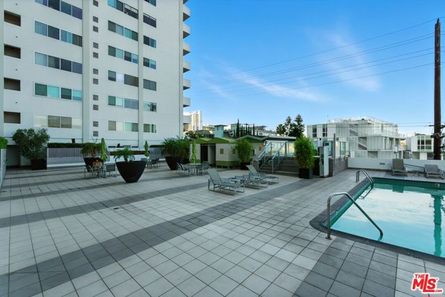 1155 N La Cienega Boulevard, West Hollywood CA: https://media.crmls.org/mediaz/93127419-3b4c-4a7e-97ab-df93b502ce6b.jpg