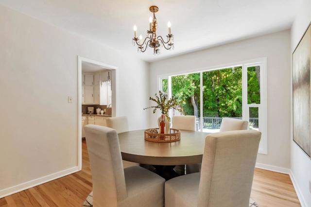 20335 Saratoga Los Gatos Road, Saratoga CA: https://media.crmls.org/mediaz/93134964-6d85-4646-ae34-37e8775da90a.jpg