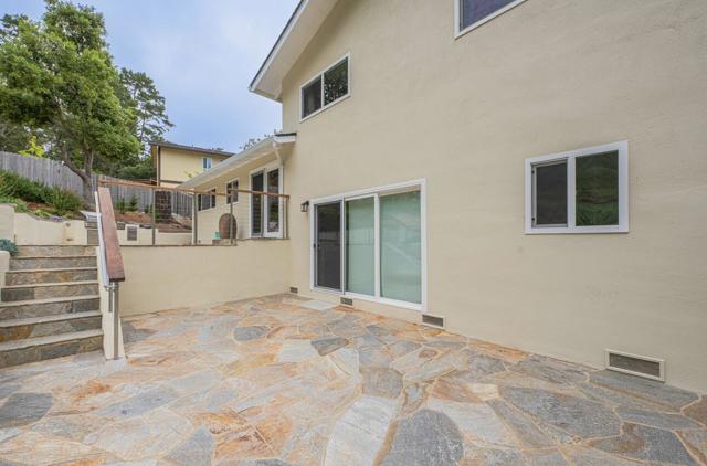 24 Pinehill Way, Monterey CA: https://media.crmls.org/mediaz/93147aec-04a4-46b7-a0ba-59e97e21ce0e.jpg