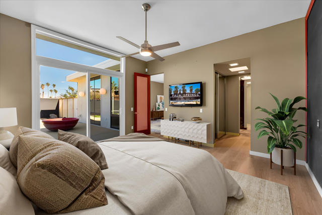 130 W Racquet Club Road #511, Palm Springs, CA 92262