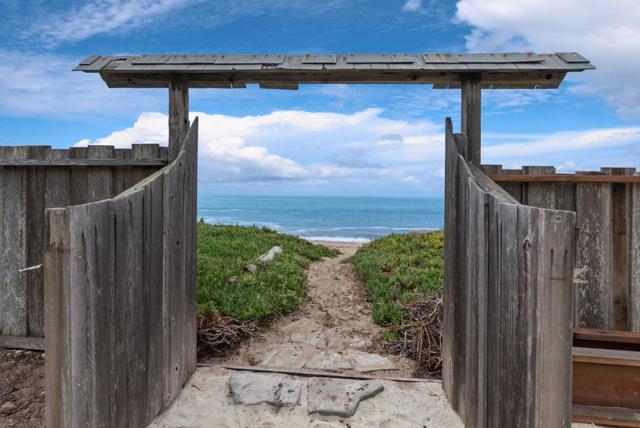 275 Davenport Landing Road, Davenport CA: https://media.crmls.org/mediaz/9316066b-2317-4ff2-81c9-9877b84a505e.jpg