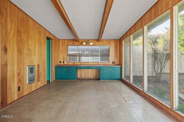 Image 37 of 46 For 410 Palomares Avenue