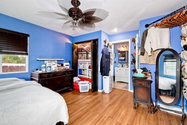 9428 Prospect Ave, Santee CA: https://media.crmls.org/mediaz/93173b62-de10-4a0a-84ba-97ff28073370.jpg