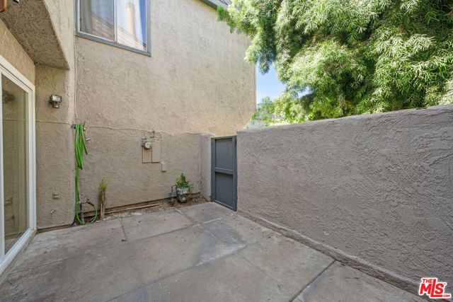 1718 Puente Avenue, Baldwin Park CA: https://media.crmls.org/mediaz/93183bb5-d173-41cd-85fb-3aa55c5a7d07.jpg