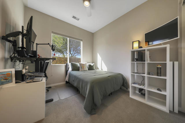 Image 26 of 48 For 67252 Zuni Court