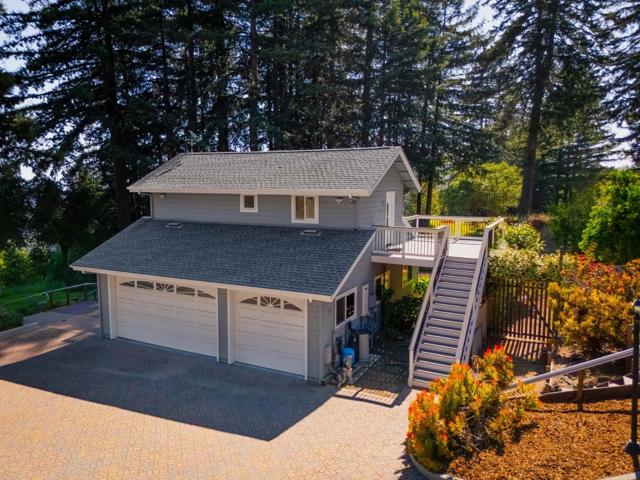 132 Pax Place Court, Aptos CA: https://media.crmls.org/mediaz/93189a5a-8b6b-4445-a36c-a20215d62bc9.jpg