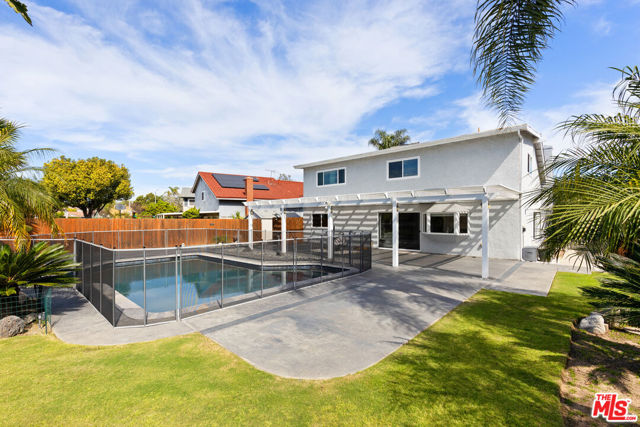 3059 Heather Drive, Fullerton CA: https://media.crmls.org/mediaz/93194cef-e8bd-4d3e-9172-c40bc044eb05.jpg