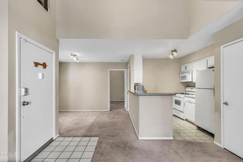 9319521B 9984 40Ac 9370 8320Bc36B38E 21334 Nandina Lane #204, Newhall, Ca 91321 &Lt;Span Style='BackgroundColor:transparent;Padding:0Px;'&Gt; &Lt;Small&Gt; &Lt;I&Gt; &Lt;/I&Gt; &Lt;/Small&Gt;&Lt;/Span&Gt;