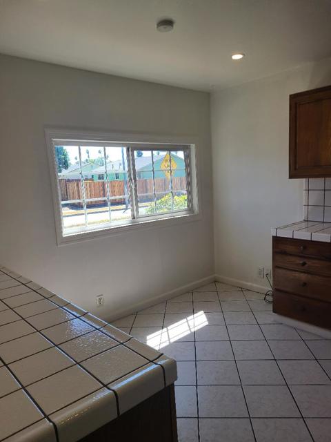 4879 Boone Drive, Fremont CA: https://media.crmls.org/mediaz/9319d5fb-52b7-4c12-9ca3-019a2da9f040.jpg