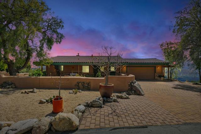 18 Asoleado Drive, Carmel Valley CA: https://media.crmls.org/mediaz/9319f533-a8b0-4327-89e7-90442df99de7.jpg