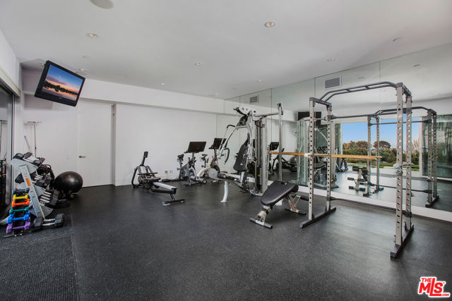 Drew Fenton | 27454 Winding Way Malibu CA | MLS: 7438314