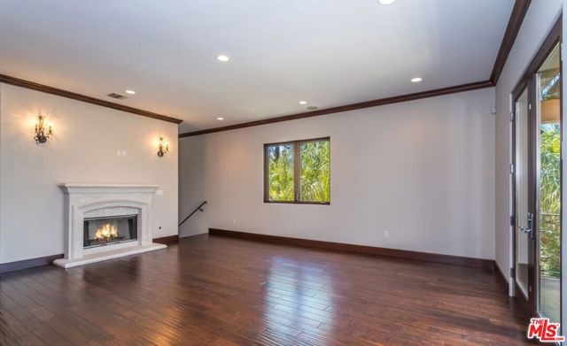 5427 Genesta Avenue, Encino CA: https://media.crmls.org/mediaz/931b88b2-218f-4016-b241-77a039aadb7a.jpg