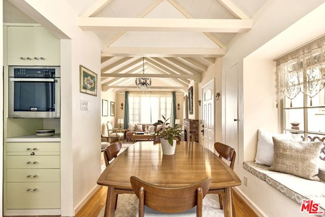 6182 Glen Oak Street, Los Angeles CA: https://media.crmls.org/mediaz/931c6fcd-bbaa-4fe1-9458-206200ed04f4.jpg