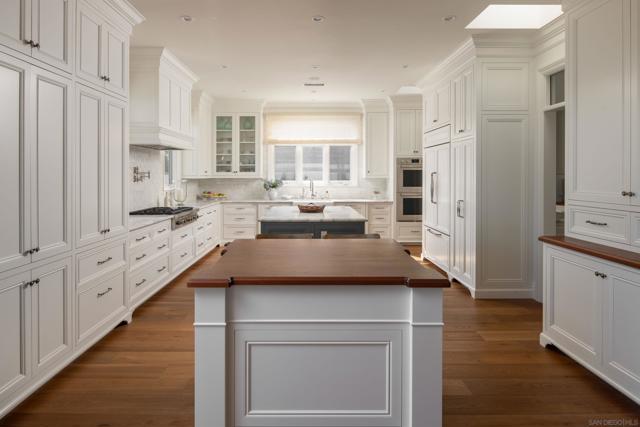3603 Carleton St, San Diego CA: https://media.crmls.org/mediaz/931ce204-573d-434a-a3fa-f1356f68da19.jpg