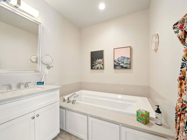 665 Sandalwood, Livermore CA: https://media.crmls.org/mediaz/931ce2e1-ea5c-4d27-97e8-16fb98e70970.jpg