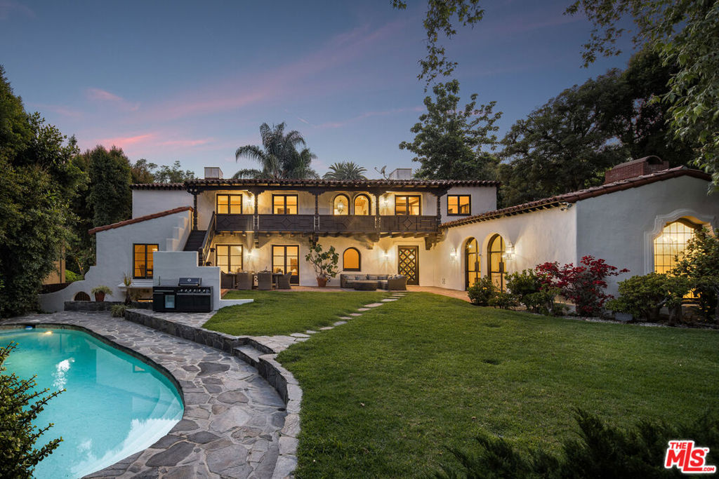 1851 Outpost Drive
