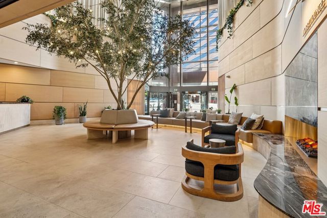 1100 Wilshire Boulevard, 2105 photo 26