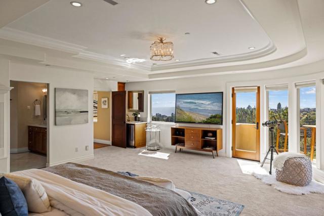 122 Zanzibar Drive, Aptos CA: https://media.crmls.org/mediaz/931e83a2-b6b6-4aaf-9a66-3cacba2b1b8b.jpg