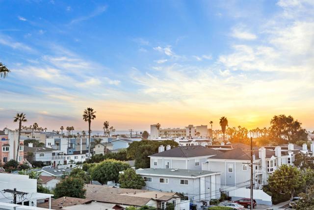 270 Dahlia Ave, Imperial Beach CA: https://media.crmls.org/mediaz/931ecff1-00c3-4abf-839a-7271452a40fd.jpg