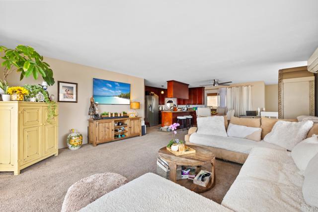 1770 Haydn Drive, Encinitas CA: https://media.crmls.org/mediaz/93215dbd-ed4e-4a7c-a56b-5361358b204c.jpg