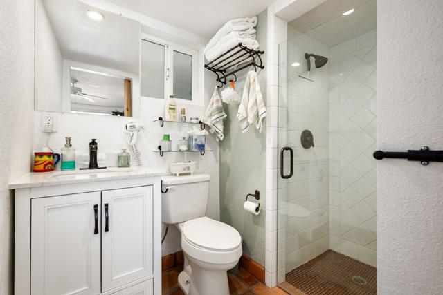 Image 22 of 40 For 77430 Cheyenne Drive