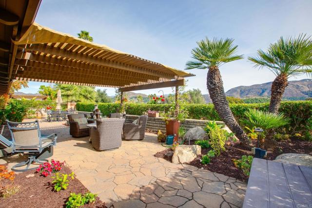 Detail Gallery Image 25 of 42 For 3212 via Almonte, Fallbrook,  CA 92028 - 2 Beds | 2 Baths