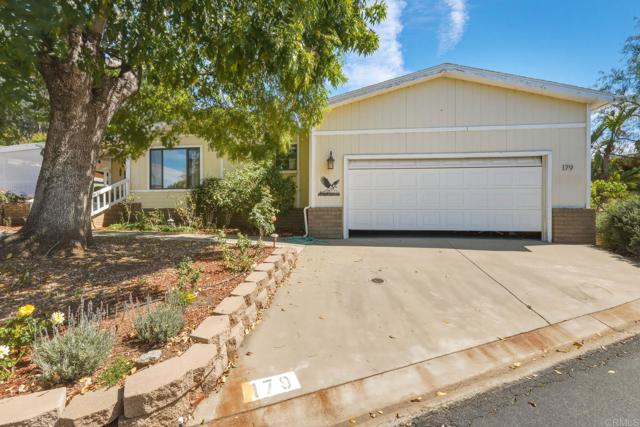 Detail Gallery Image 4 of 40 For 18218 Paradise Mountain Rd Spc 179 #LOT 179,  Valley Center,  CA 92082 - 2 Beds | 2 Baths