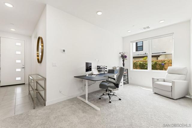 6513 Fischer Way, San Diego CA: https://media.crmls.org/mediaz/932484c3-6d58-4949-bfd2-a1d1d16af2b2.jpg