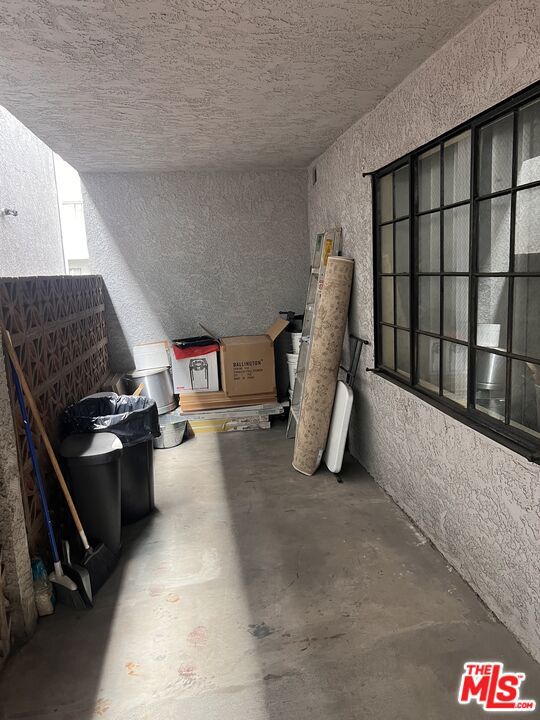 4345 W 154th Street, Lawndale CA: https://media.crmls.org/mediaz/9325cf93-9d02-4607-b042-cfc142125f80.jpg