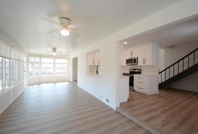 Detail Gallery Image 13 of 32 For 4612 Avery St, Oceanside,  CA 92057 - 4 Beds | 2/1 Baths